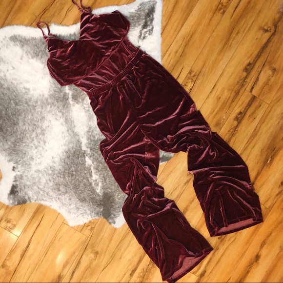 JACK by BB Dakota Bert Velvet Jumpsuit - Picture 2 of 4